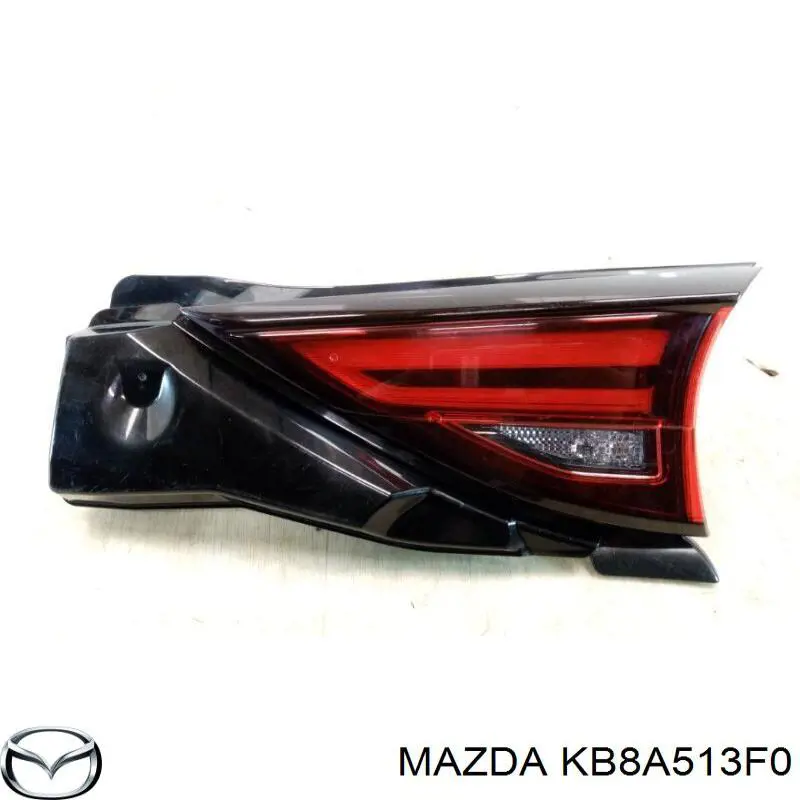 Lampa zespolona tylna prawa wewnętrzna KB8A513F0B Mazda