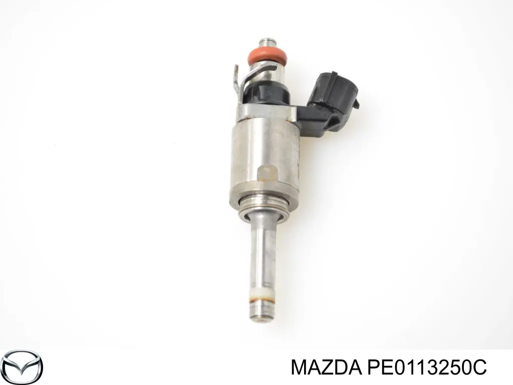 PEAR13250 Mazda Wtryskiwacz paliwa