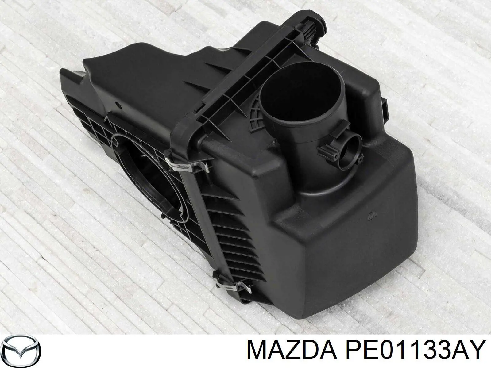 Obudowa filtra powietrza dolna część Mazda PE01133AY cena, od 45,81 USD