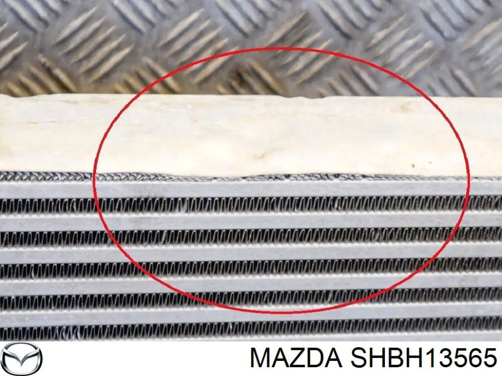 Chłodnica intercoolera Mazda SHBH13565