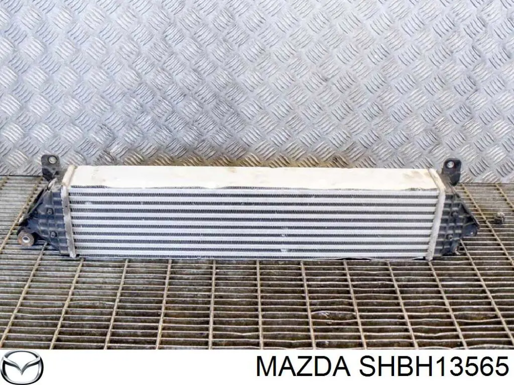 SHBH13565 Mazda Chłodnica intercoolera