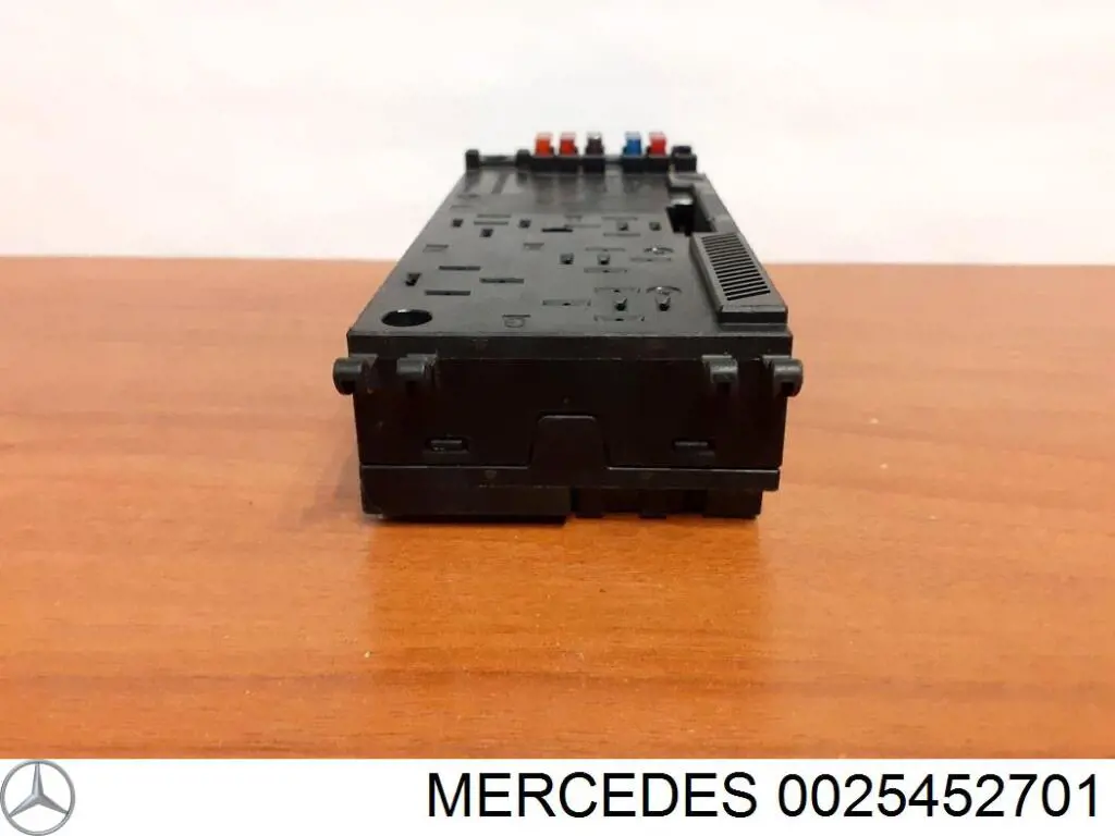 0025452701 Mercedes Skrzynka bezpieczników