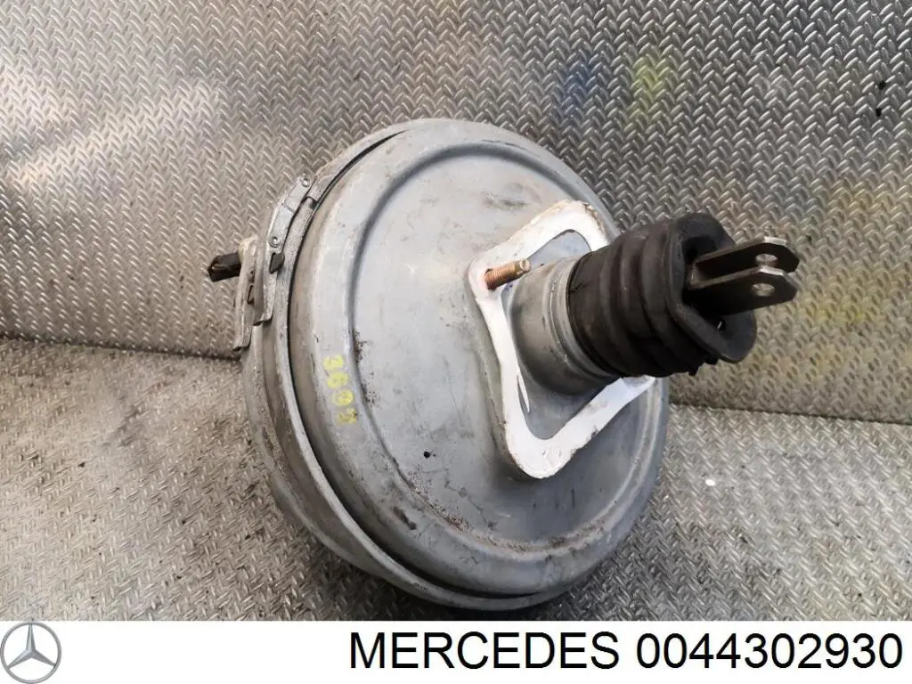 Do koszyka 0044302930 Mercedes Wzmacniacz próżniowy hamulców