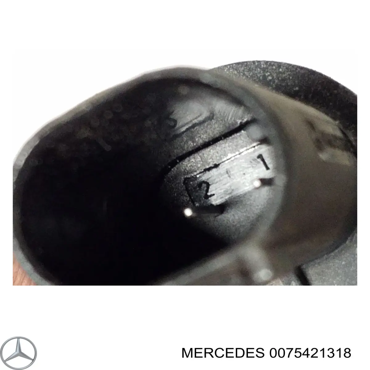Czujnik temperatury zewnętrznej Mercedes 0075421318 cena, od 17,61 USD