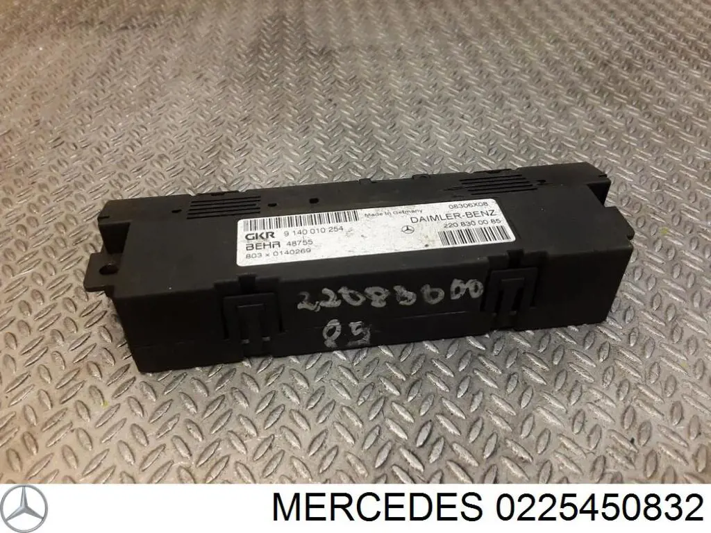 Sterownik zawieszenia pneumatycznego Mercedes 032545543280 cena, od 238,36 USD