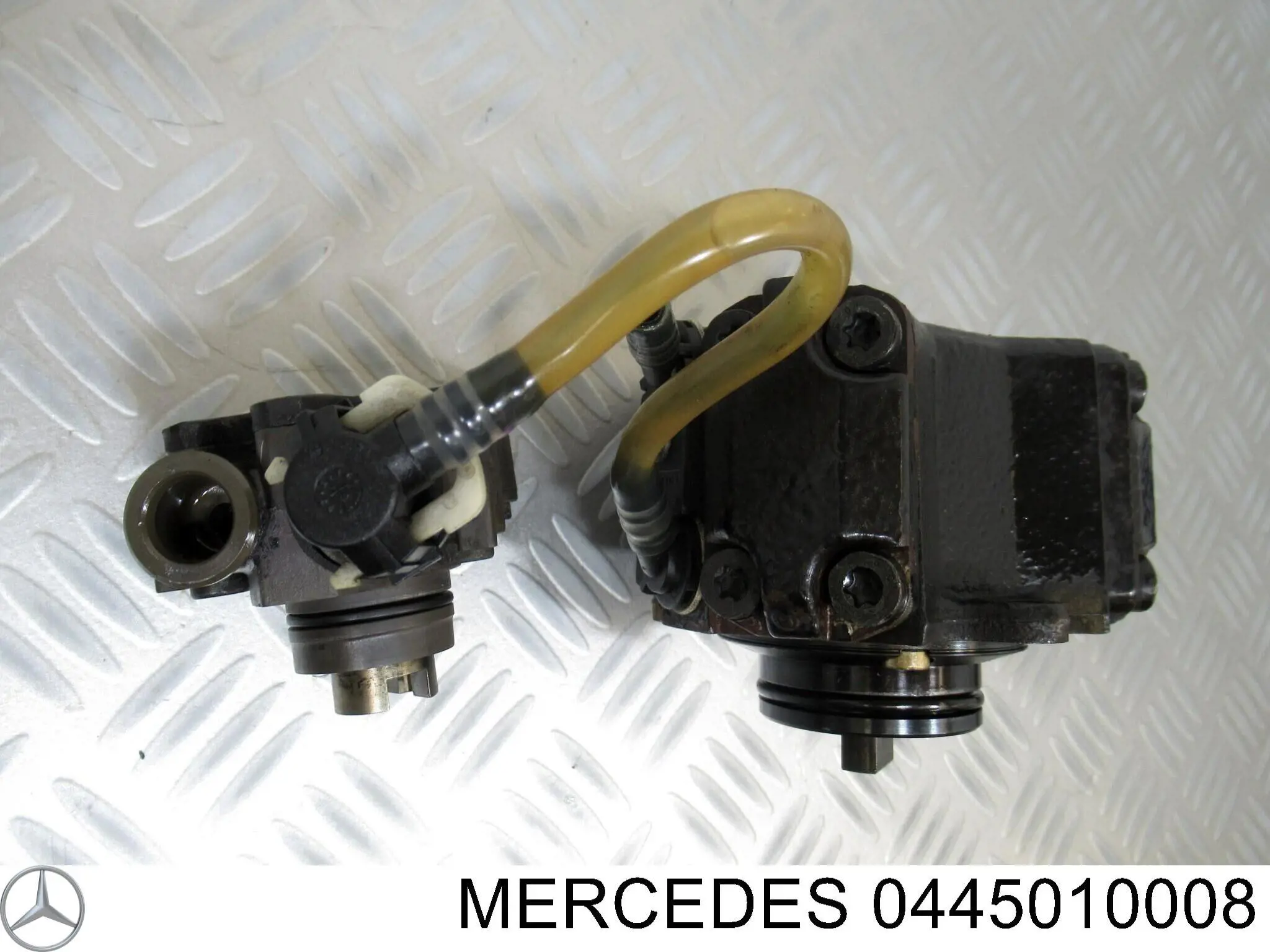Pompa wtryskowa wysokiego ciśnienia Mercedes 0445010008 cena, od 190,69 USD
