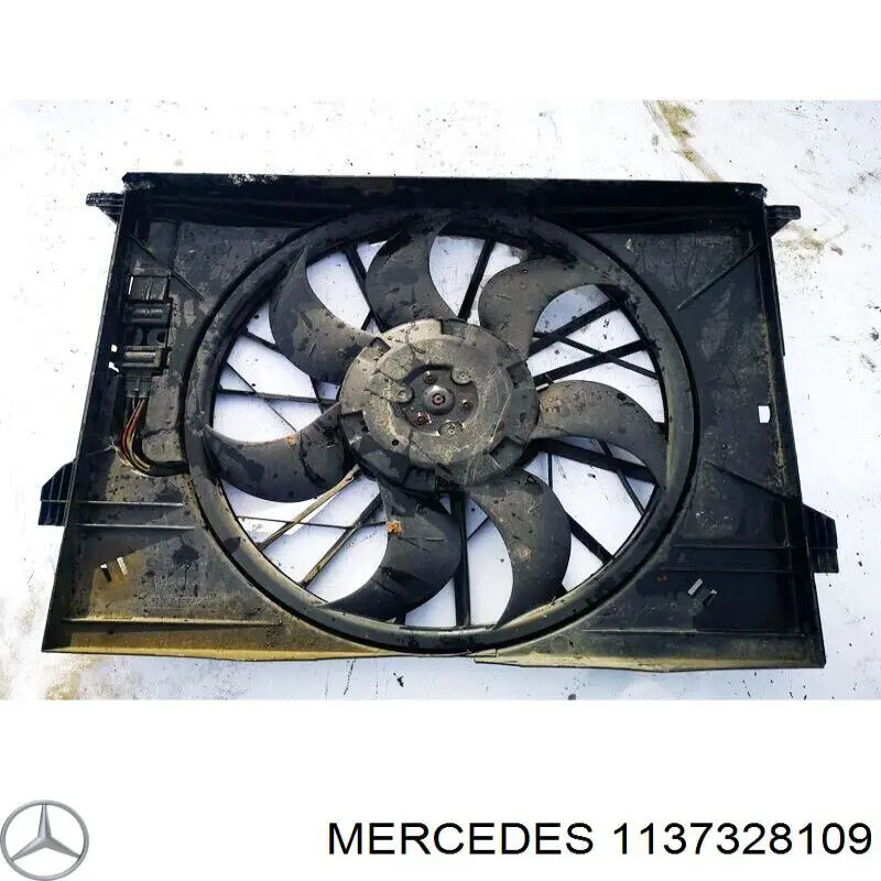 1137328109 Mercedes Dyfuzor chłodnicy, w komplecie z silnikiem i wirnikiem