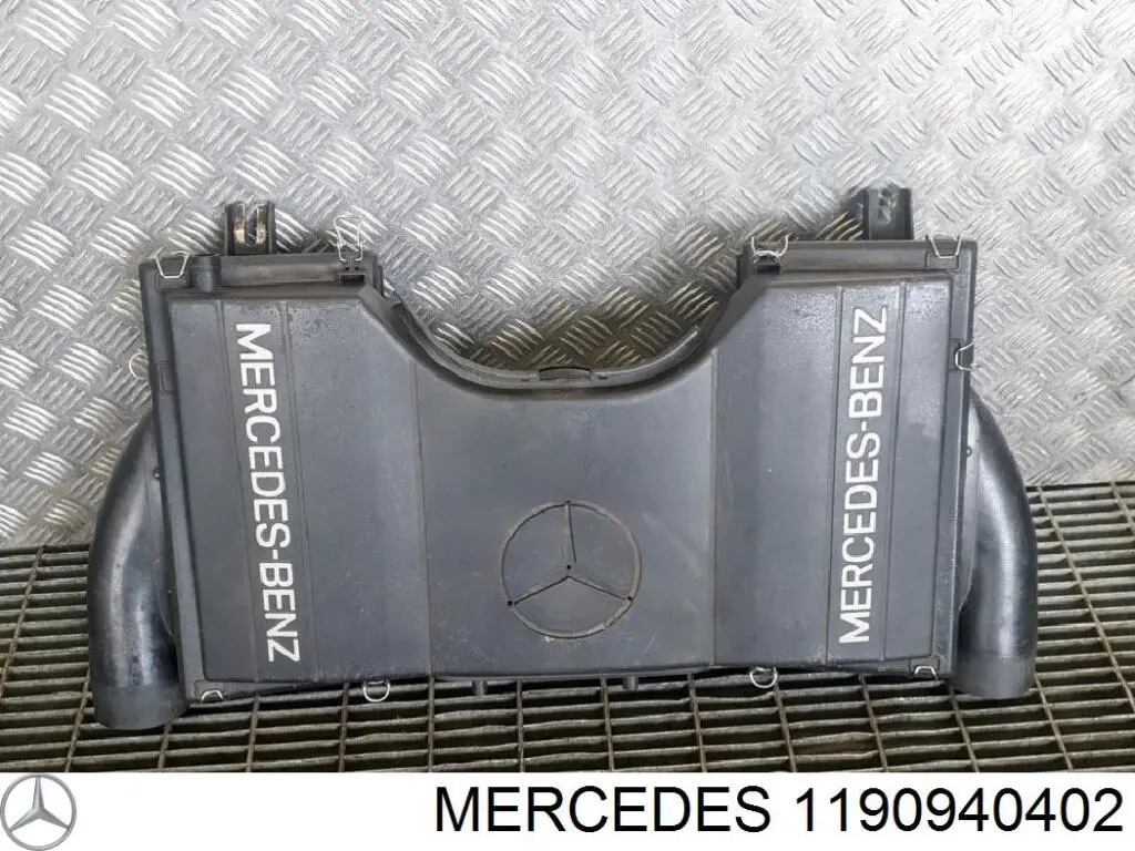 Do koszyka Obudowa filtra powietrza Mercedes E  T124