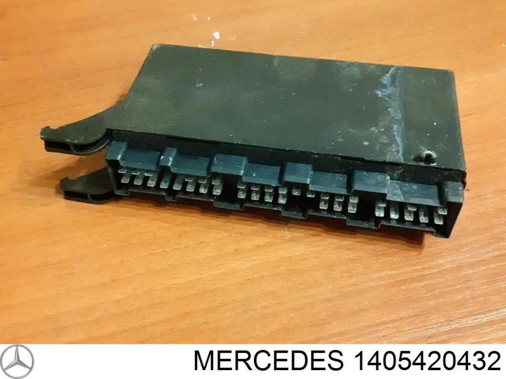  Mercedes 1405420432 cena, od 56,28 USD