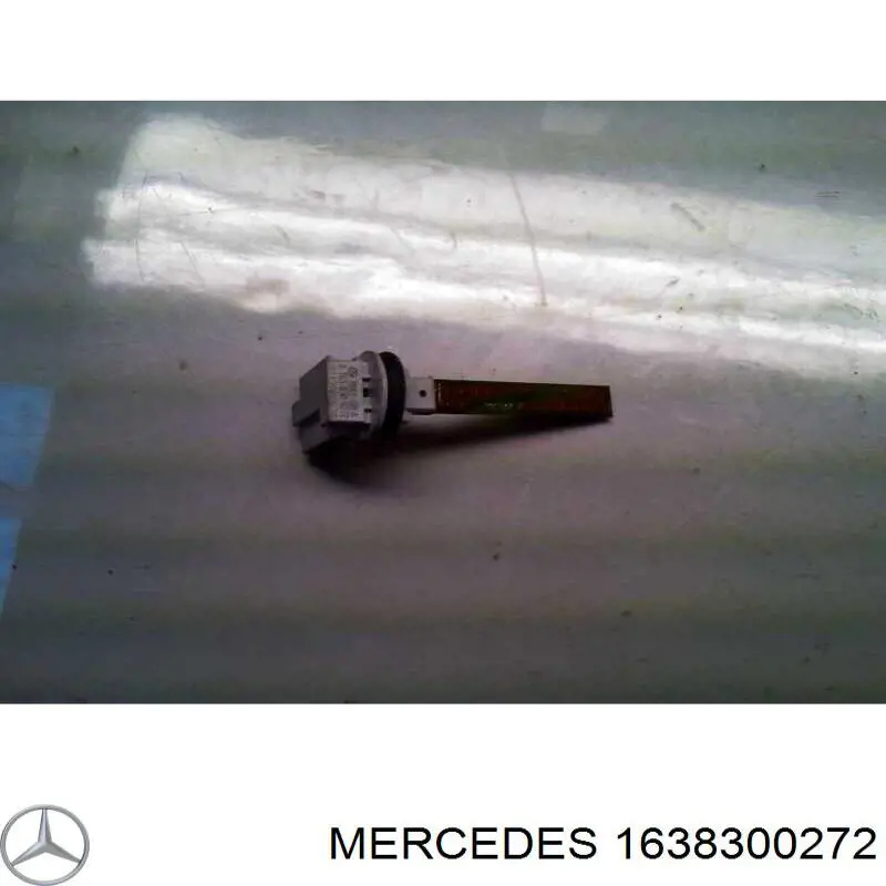 1638300272 Mercedes Czujnik temperatury wewnętrznej