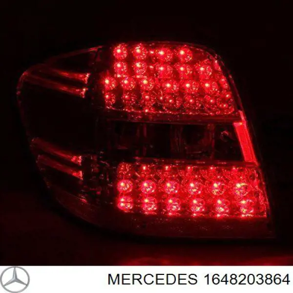 Lampa zespolona tylna prawa Mercedes 1648203864 cena, od 146,42 USD