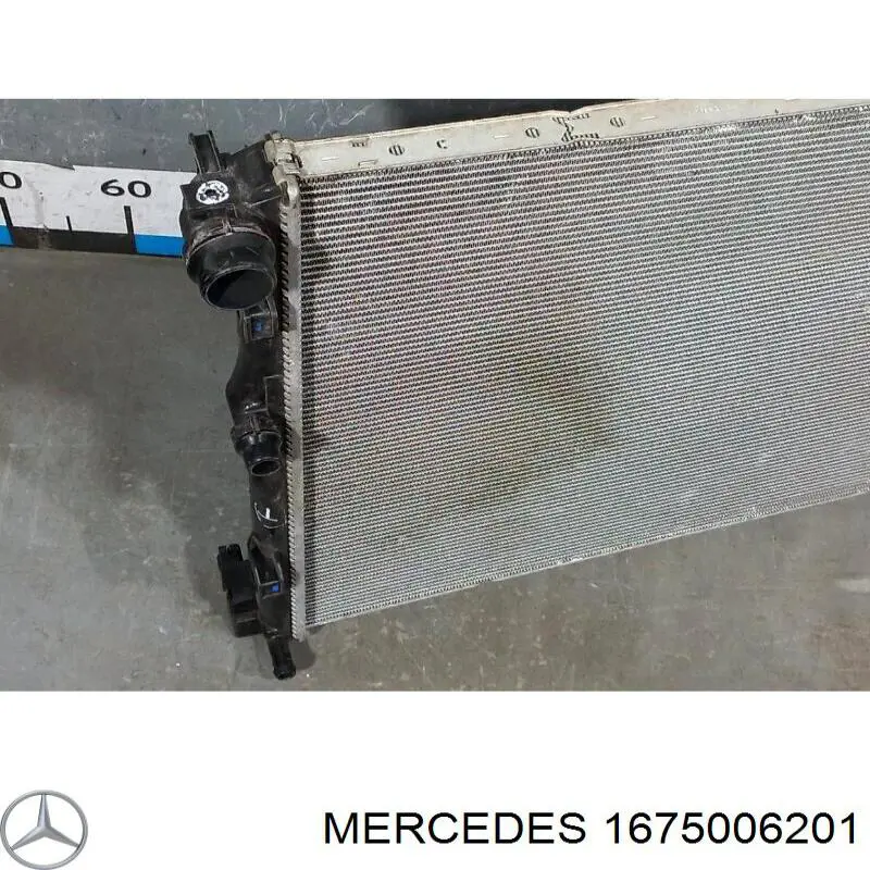 1675006201 Mercedes Chłodnica silnika
