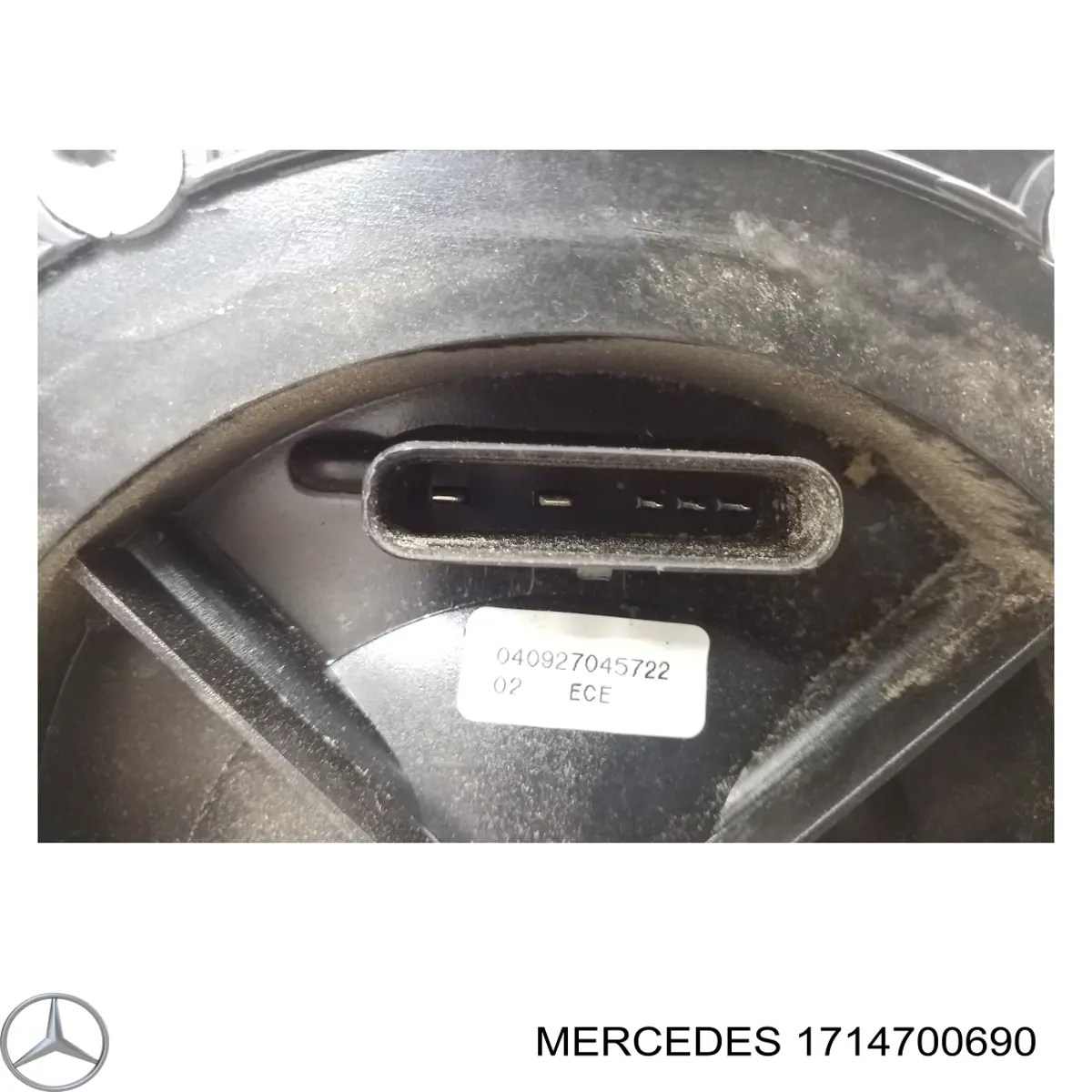 Filtr paliwa Mercedes 1714700690 cena, od 59,20 USD
