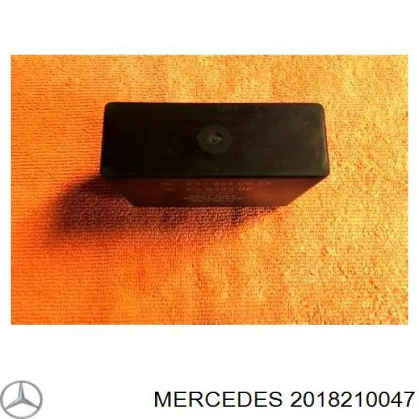 Przekaźnik kierunkowskazów 2018210047 Mercedes