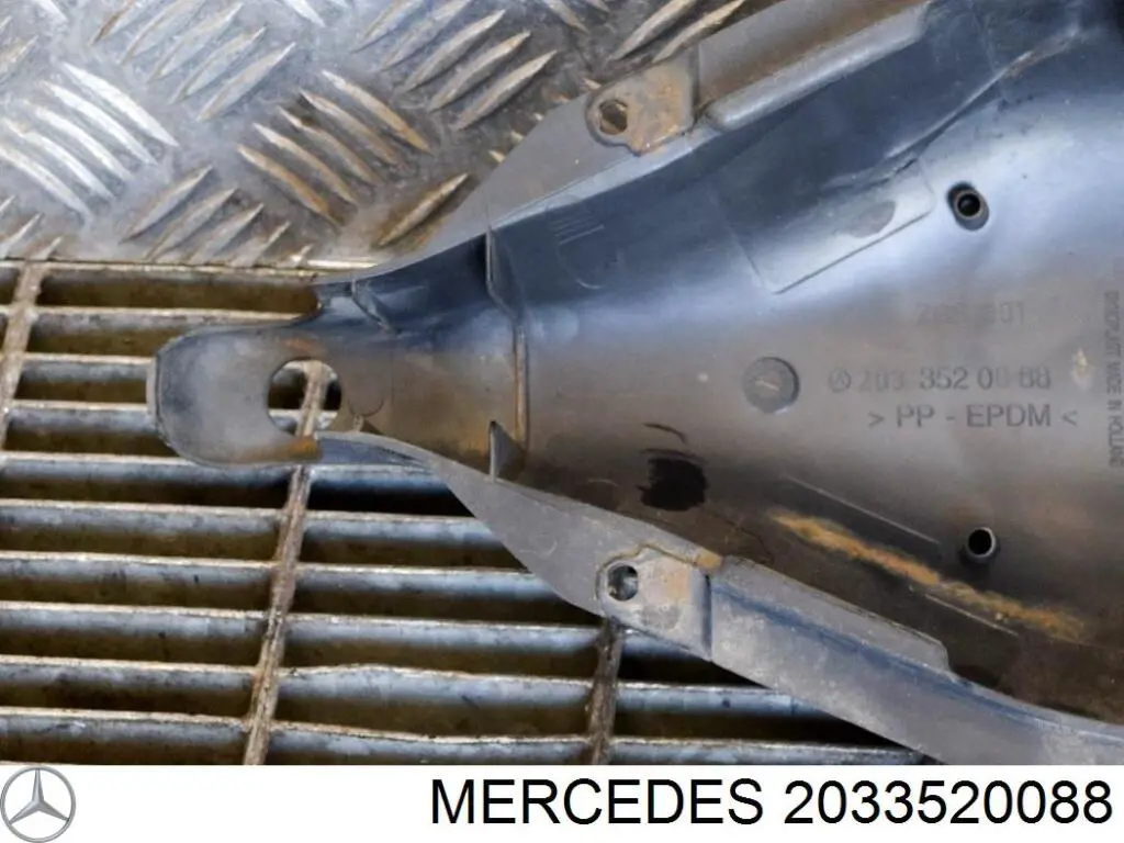 Do koszyka 2033520088 Mercedes Ochrona dolnego wahacza tylnego