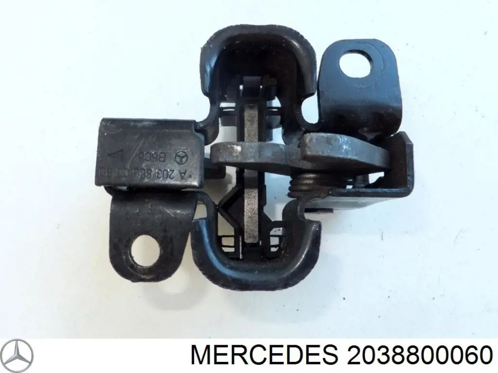 Zamek maski do Mercedes C (CL203)