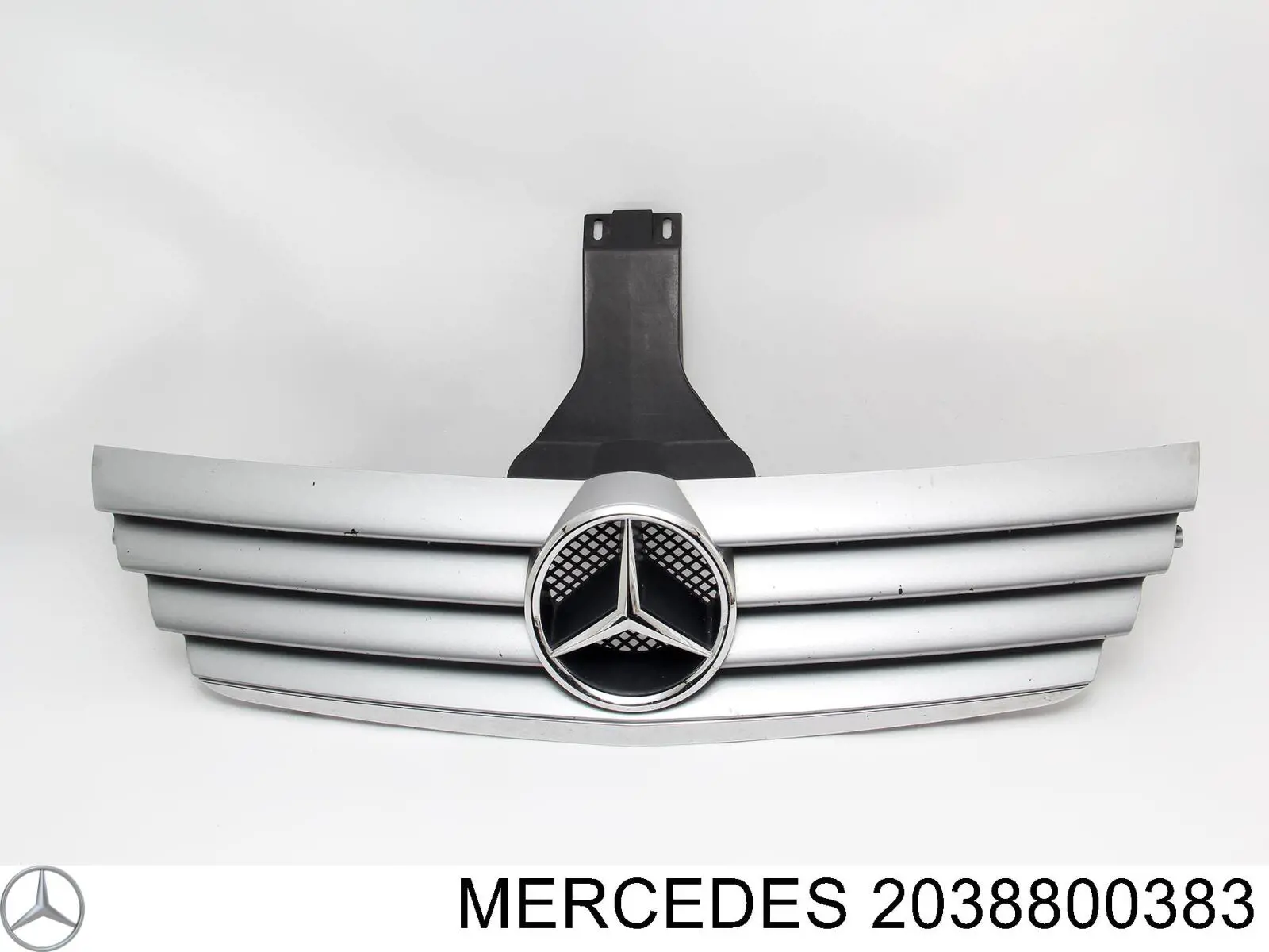 2038800383 Mercedes Atrapa chłodnicy