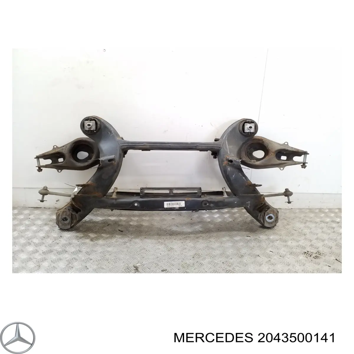 Korpus osi tylnej Mercedes 2043500141 cena, od 461,78 USD