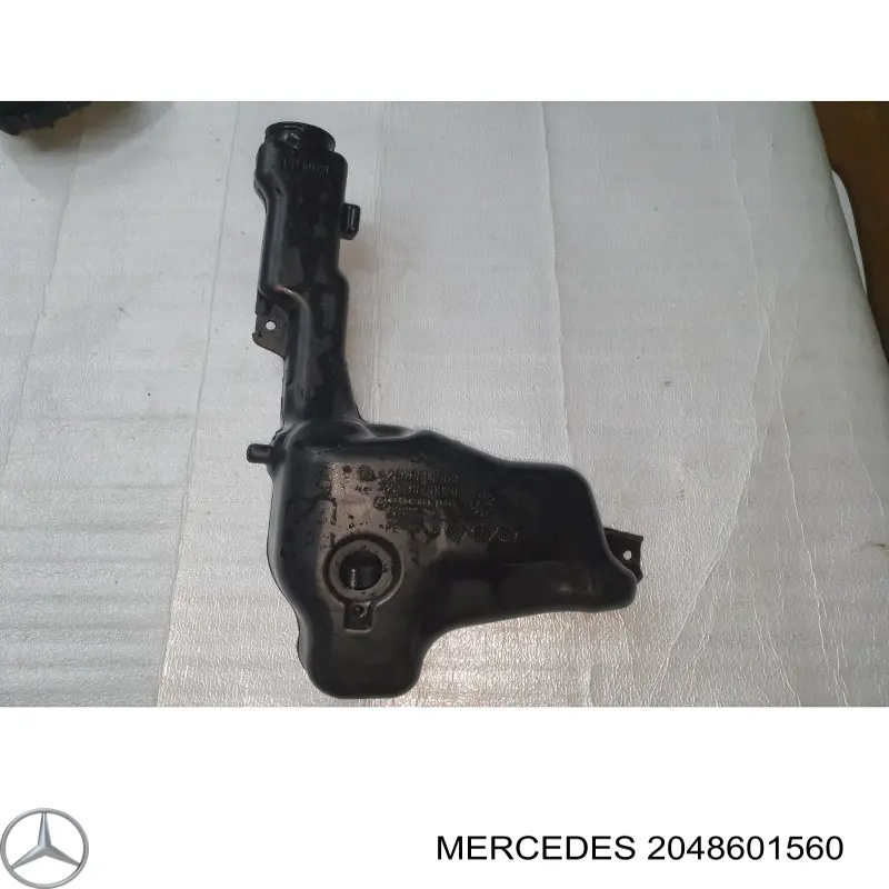 Zbiorniczek spryskiwacza szyb Mercedes 2048690100 cena, od 64,56 USD