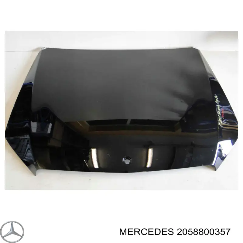 2058800357 Mercedes Maska silnika