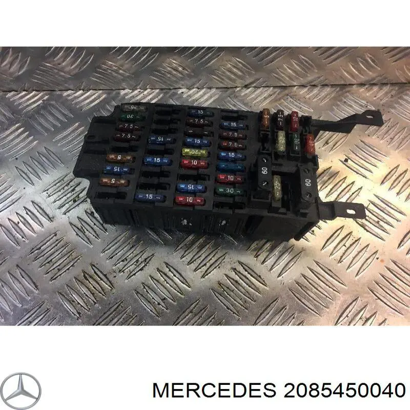 Skrzynka bezpieczników do Mercedes CLK  C208