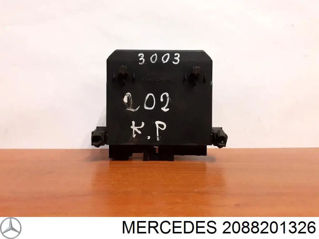 Blok komfortu przednich drzwi Mercedes 2088201326 cena, od 44,27 USD