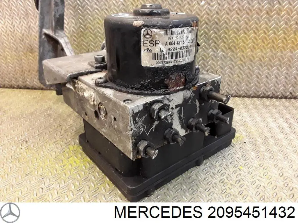 Do koszyka Sterownik ABS  hydrauliczny Mercedes C  CL203