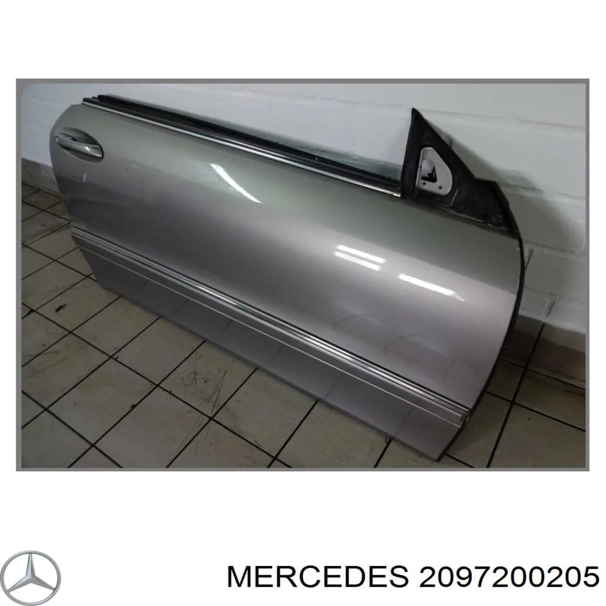 Do koszyka Drzwi przednie prawe Mercedes CLK  C209