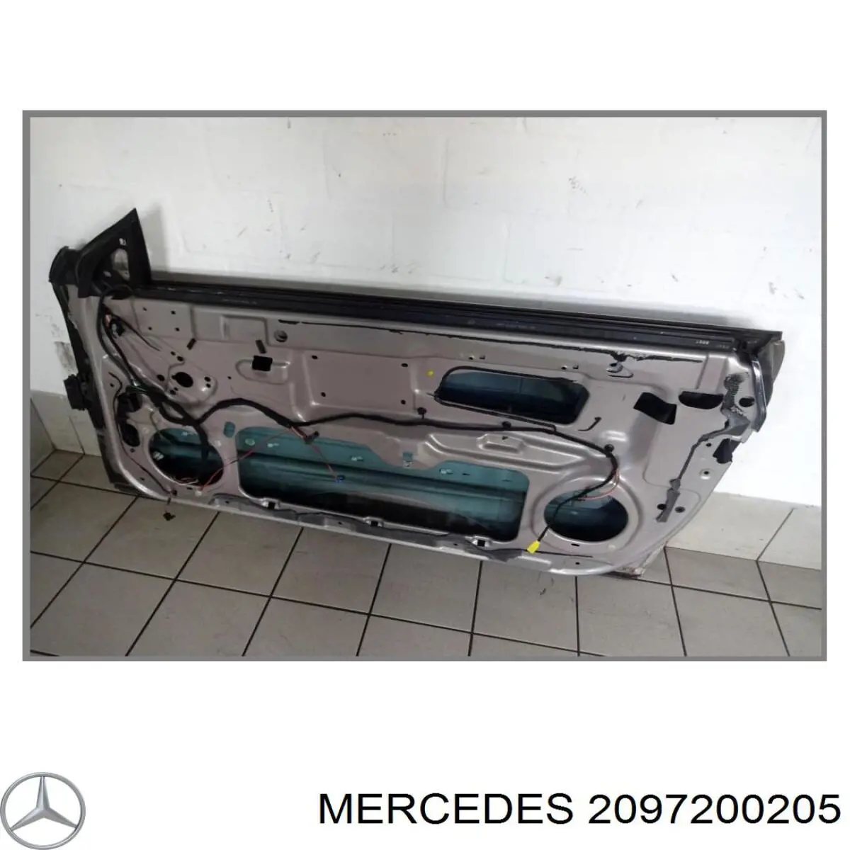  Drzwi przednie prawe Mercedes CLK 
