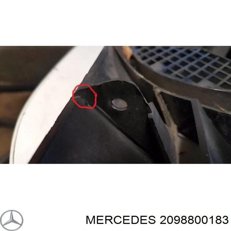 Atrapa chłodnicy Mercedes CLK 