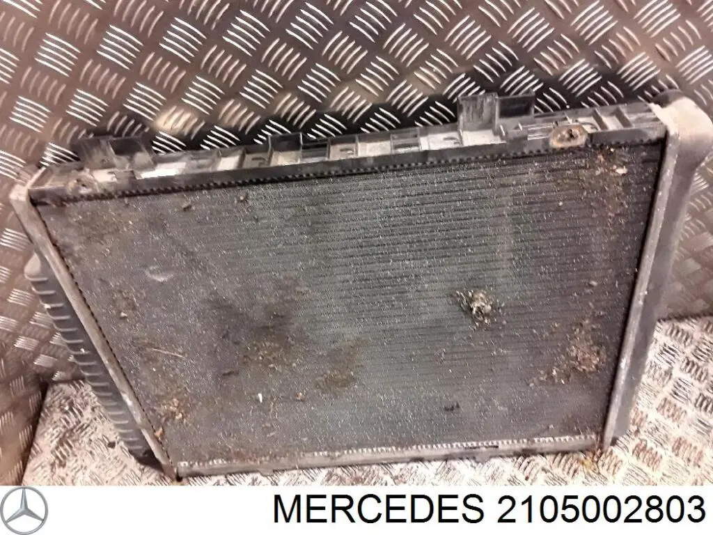 Chłodnica silnika Mercedes 2105002803 cena, od 167,14 USD