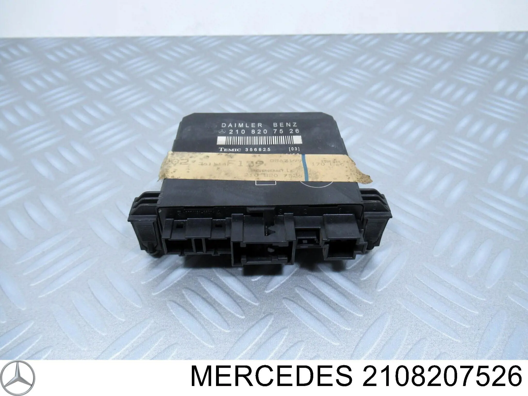2108207526 Mercedes Blok komfortu przednich drzwi