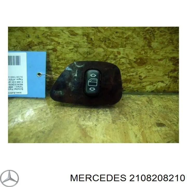 Włącznik przyciskowy podnośnika szyby tylny lewy Mercedes 2108208210 cena, od 32,35 USD