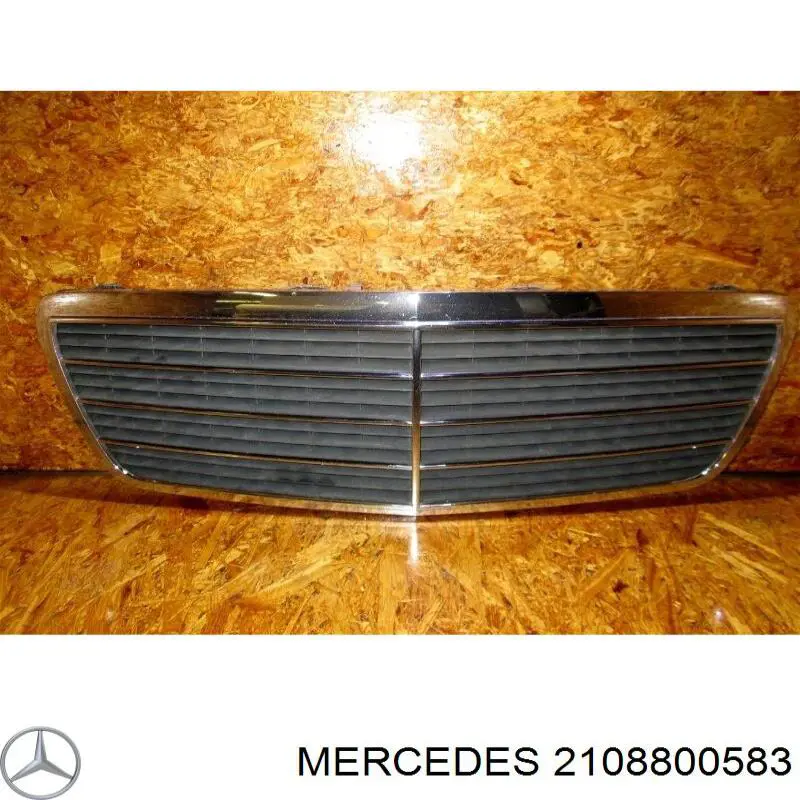 Atrapa chłodnicy Mercedes 2108800583 cena, od 70,14 USD