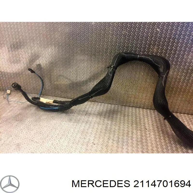 2114701694 Mercedes moduł pompy paliwowej z czujnikiem poziomu paliwa
