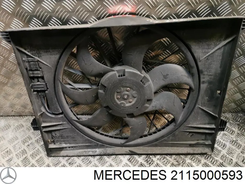 Dyfuzor chłodnicy, w komplecie z silnikiem i wirnikiem Mercedes 2115000593 cena, od 125,99 USD