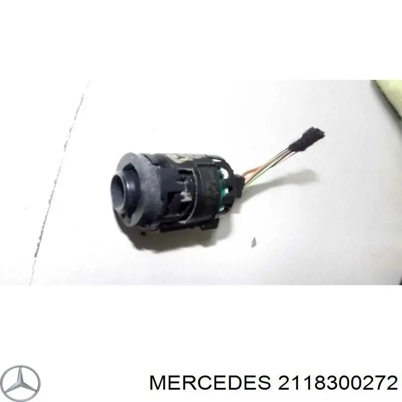 2118300272 Mercedes Czujnik temperatury wewnętrznej