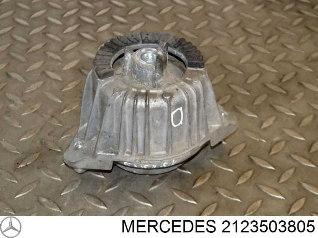 Korpus osi tylnej Mercedes 2123503805 cena, od 461,78 USD
