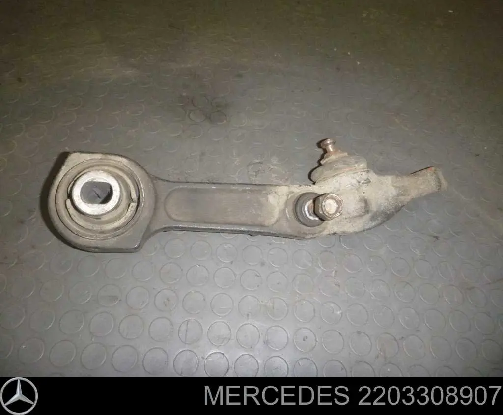 Wahacz zawieszenia przedniego dolny lewy Mercedes 2203308907 cena, od 68,09 USD