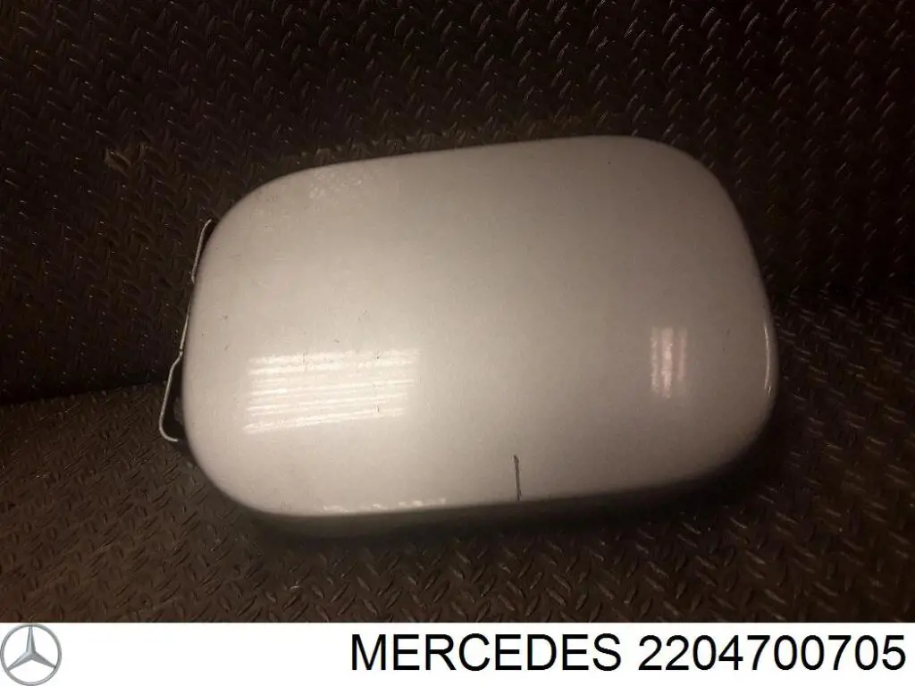 Korek wlewu paliwa 2204700705 Mercedes