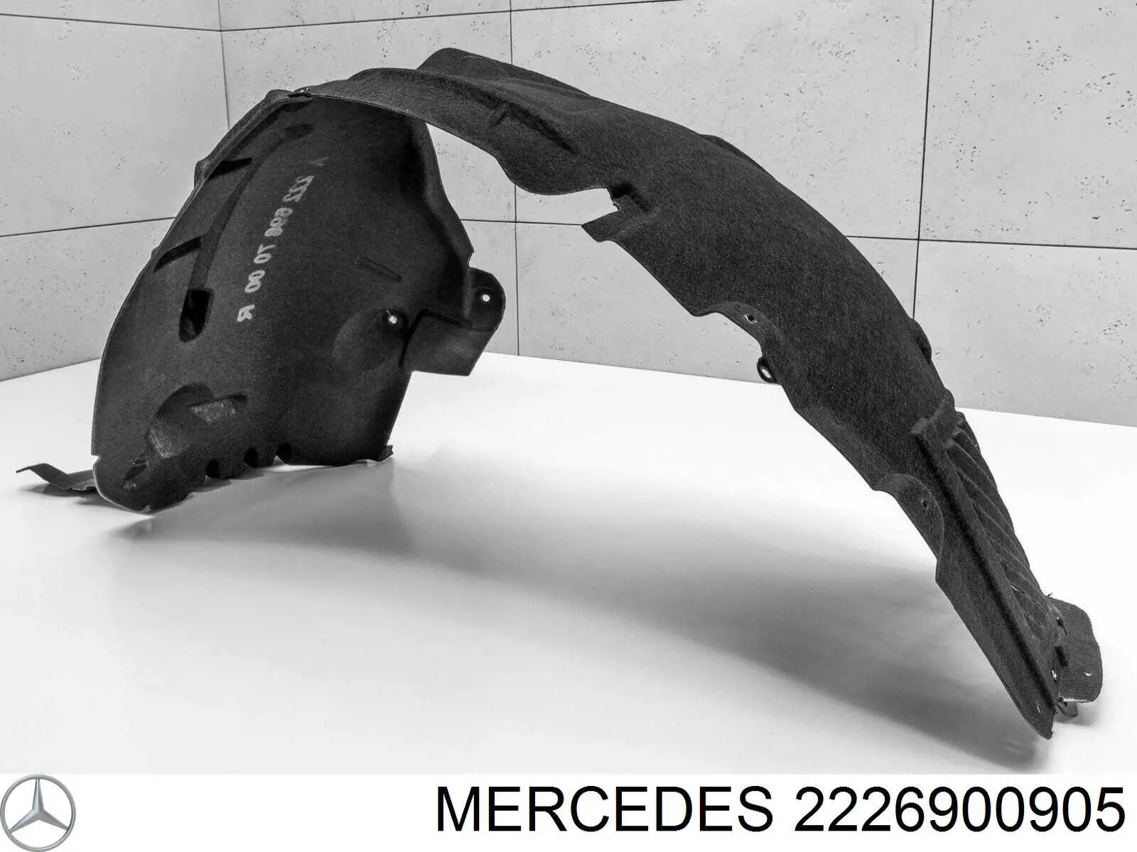 Do koszyka 2226900905 Mercedes 
