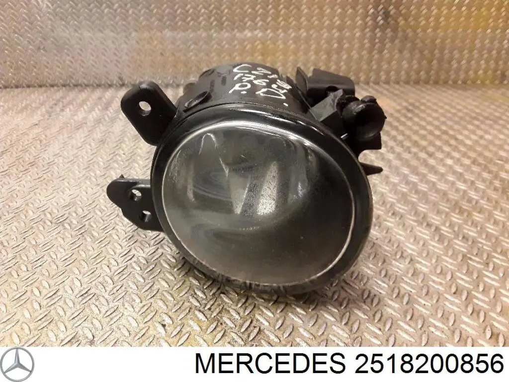 Lampa przeciwmgielna prawa Mercedes 2518200856 cena, od 38,18 USD