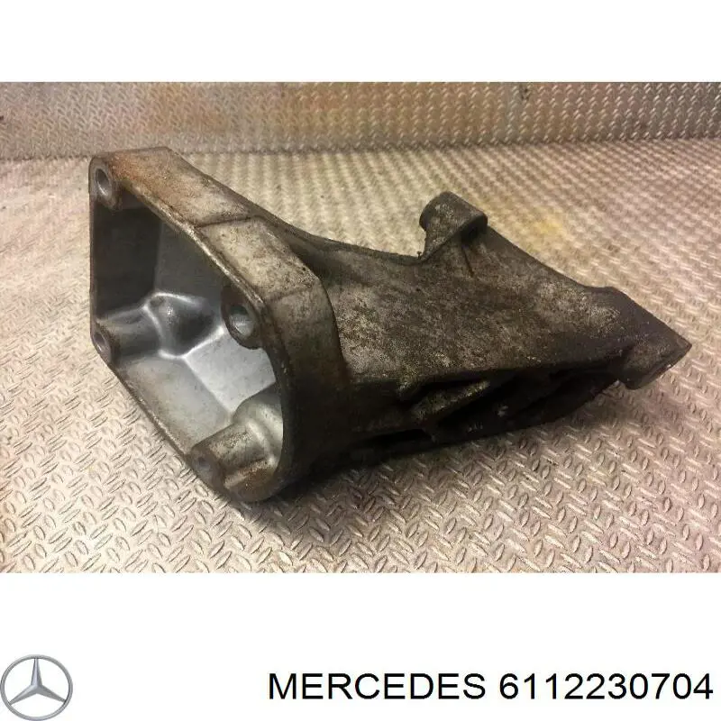 6112230704 Mercedes Wspornik lewej poduszki (podpory) silnika