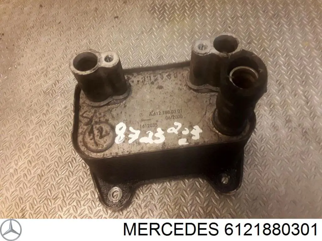 6121880301 Mercedes Chłodnica oleju