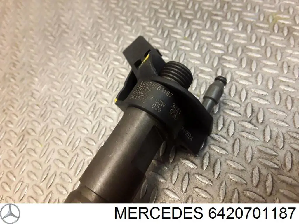 Wtryskiwacz paliwa Mercedes 6420701187 cena, od 188,71 USD