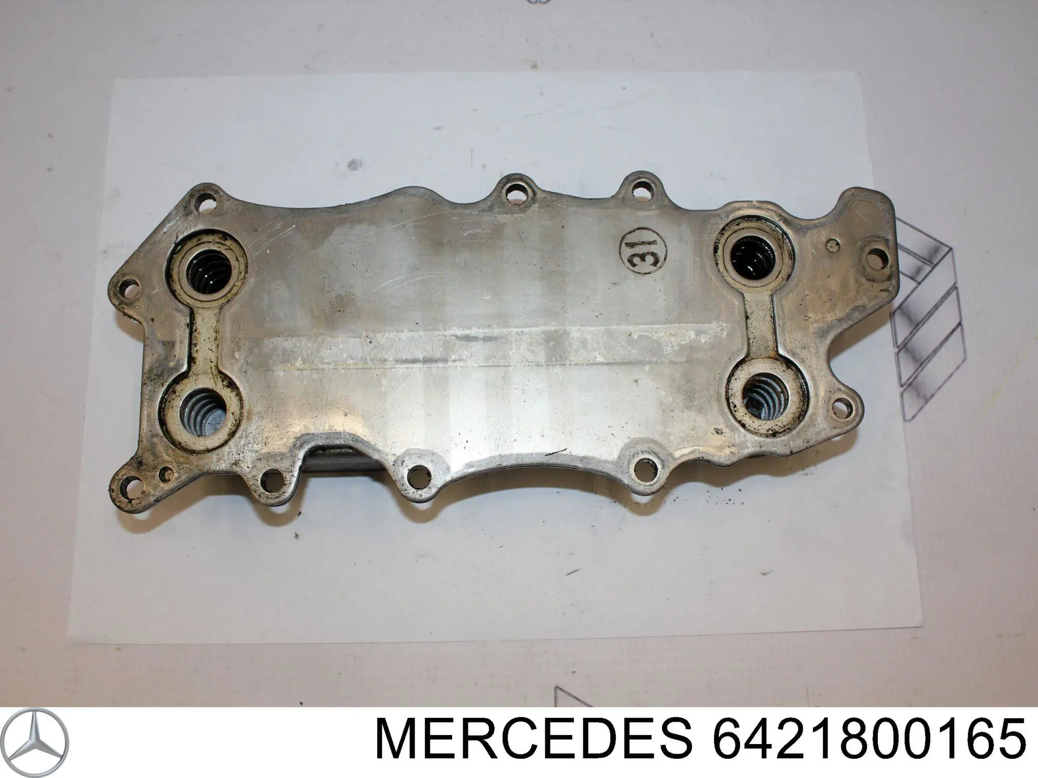 Chłodnica oleju, pod filtrem Mercedes 6421800165 cena, od 44,27 USD