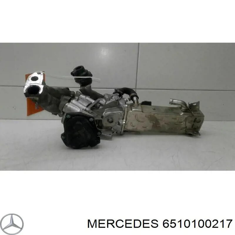Pokrywa przednia głowicy cylindrów Mercedes 6510100217 cena, od 57,67 USD