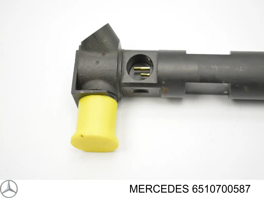 Do koszyka 6510700587 Mercedes Wtryskiwacz paliwa