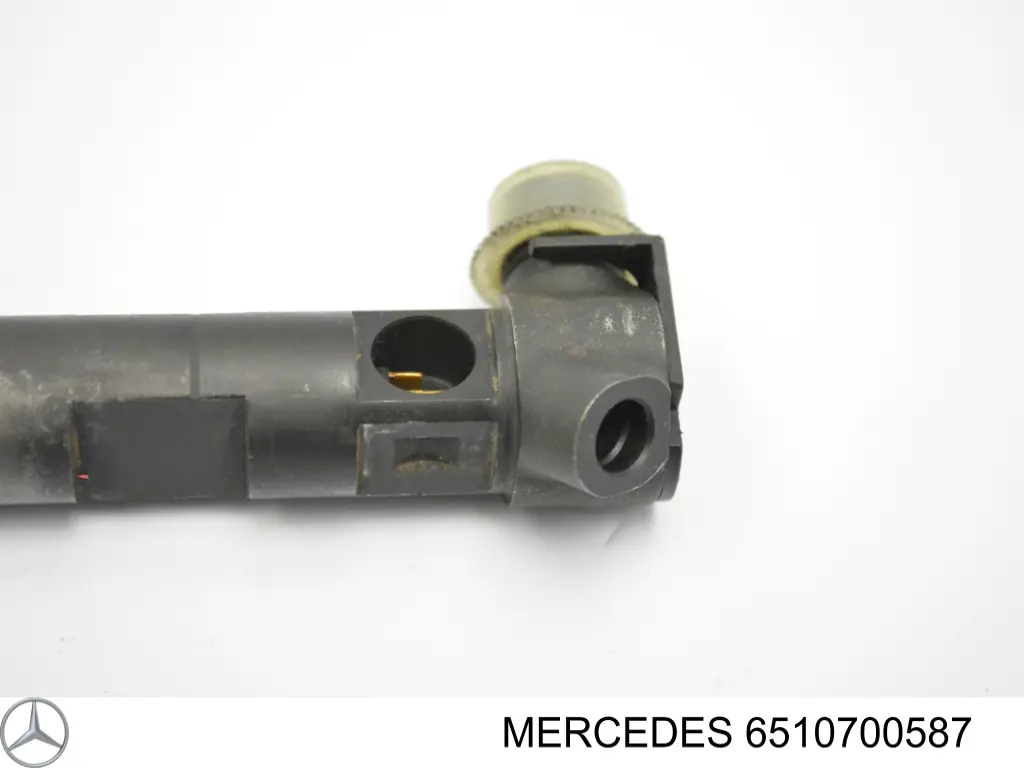 Wtryskiwacz paliwa 6510700587 Mercedes