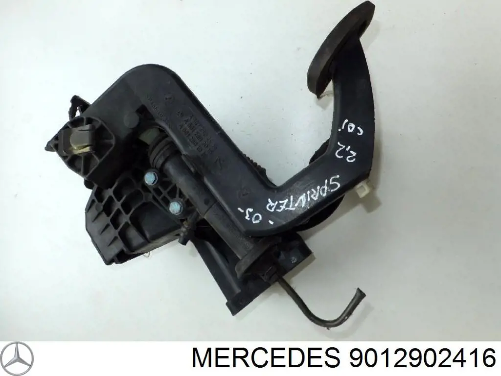 9012902416 Mercedes Pedał sprzęgła